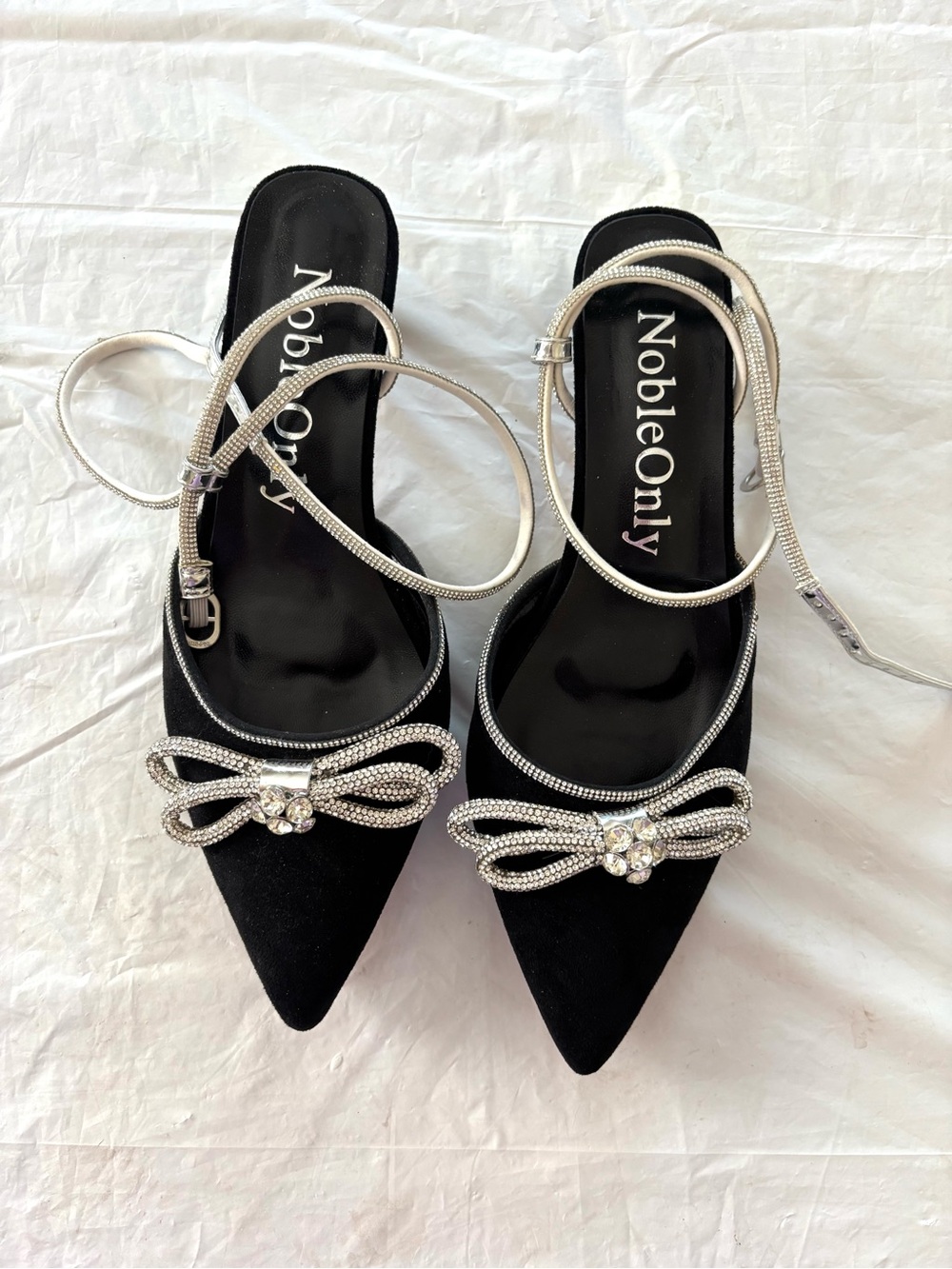 NWOT Noble Only Black Silver Rhinestone Bow Lace Up kitten Heel Sandals SZ 10